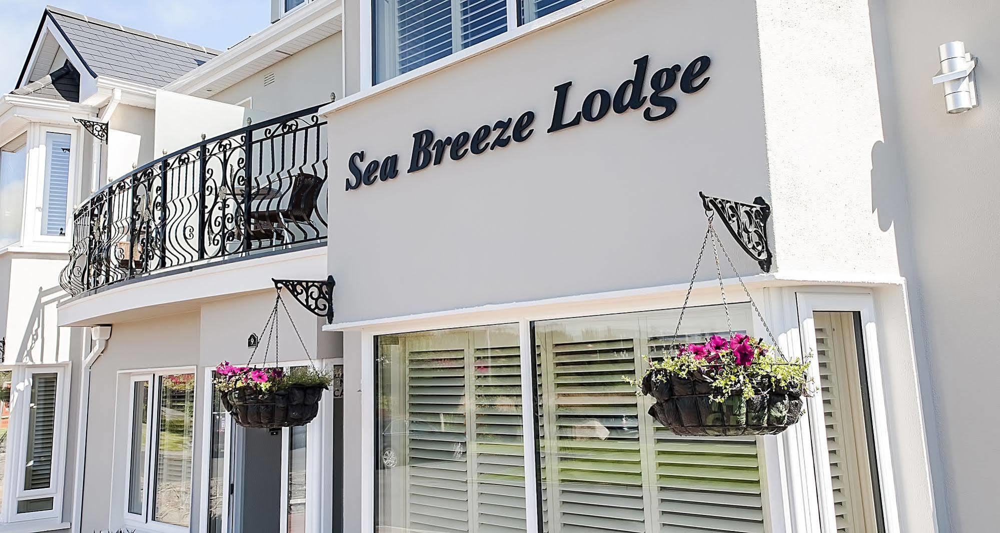 Sea Breeze Lodge B&B גלוואיי מראה חיצוני תמונה